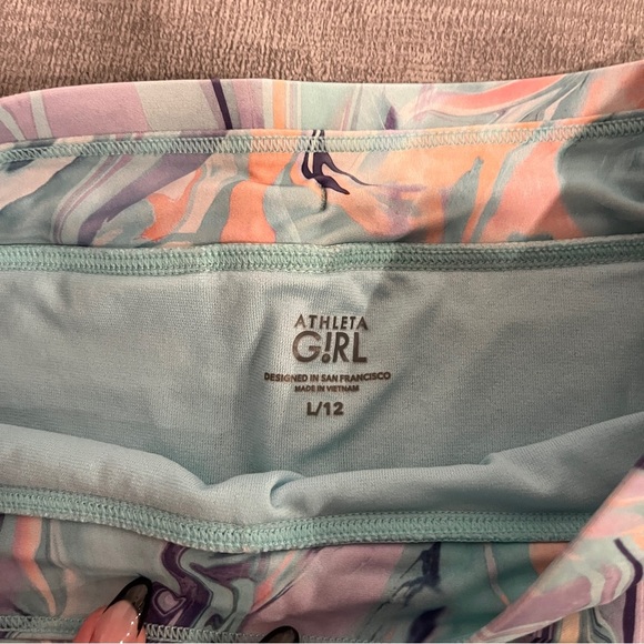 Athleta Girl Large Purple and Orange Athletic Shorts Vibrant Design Size 12 - Picture 5 of 6